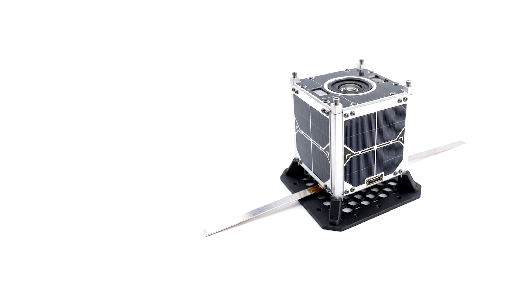 Quantum encryption satellite system